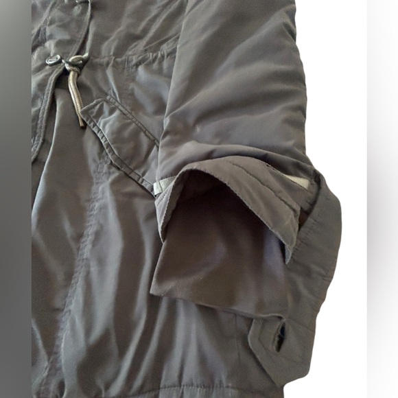 Athleta- Primaloft Peak Parka- Yosemite Green- Small- Like new condition!!!! - Picture 5 of 9